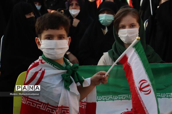 جشن میلاد امام رضا (ع) و پیروزی ملت بزرگ ایران در تبریز