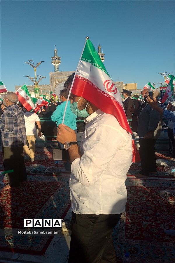 جشن ولادت امام رضا (ع) با حضور رئیس جمهور منتخب مردم در حرم مطهر رضوی