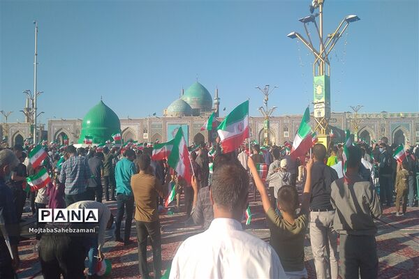 جشن ولادت امام رضا (ع) با حضور رئیس جمهور منتخب مردم در حرم مطهر رضوی