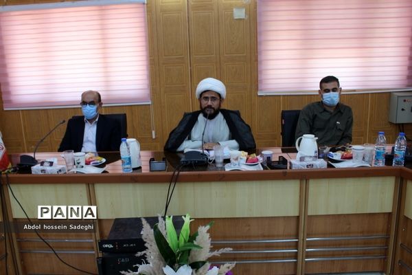 جلسه هم اندیشی روسای ستادهای حامی آیت الله رئیسی در استان بوشهر
