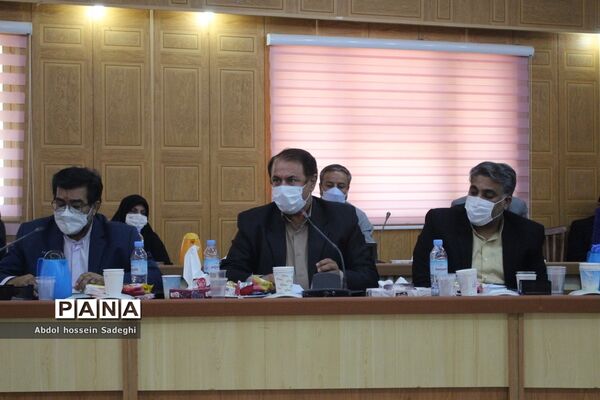 جلسه هم اندیشی روسای ستادهای حامی آیت الله رئیسی در استان بوشهر