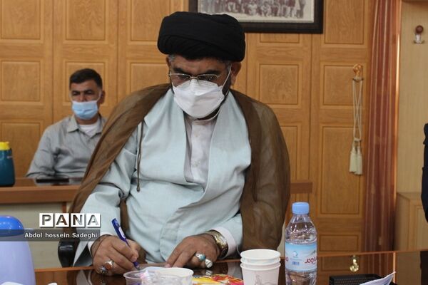 جلسه هم اندیشی روسای ستادهای حامی آیت الله رئیسی در استان بوشهر