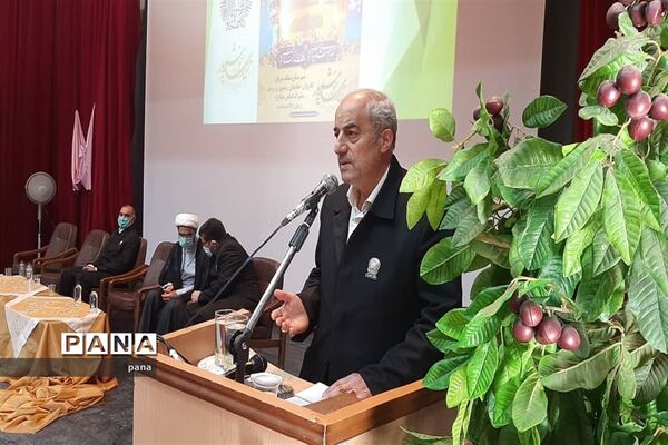 حضور خادمان و حاملان پرچم متبرک امام رضا(ع) در شهرستان میانه