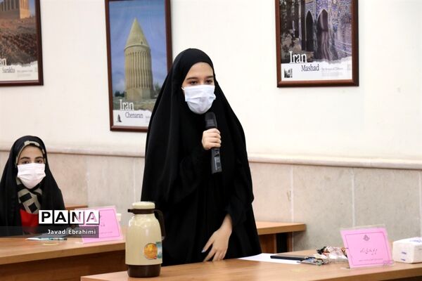 نشست نمایندگان تشکل‌های سازمان دانش‌آموزی با معاون پرورشی و فرهنگی آموزش و پرورش خراسان رضوی