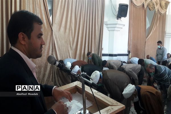 تقدیر از فعالان بسیجی و مسجدی در نماز جمعه  خلیل آباد