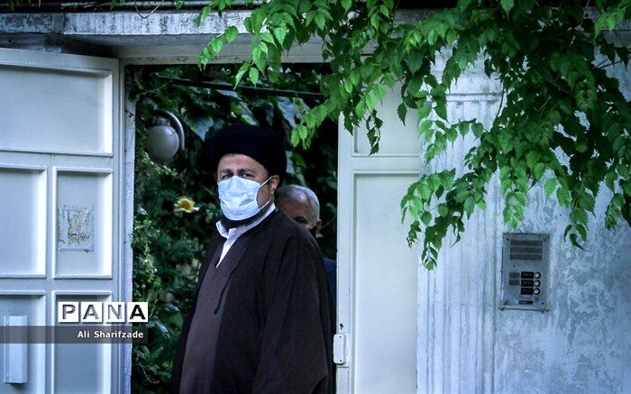سیدحسن خمینی درگذشت سربازمعلم‌ها را تسلیت گفت