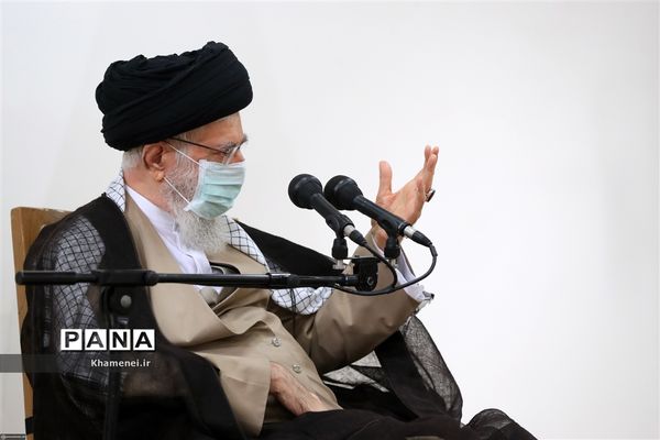رهبر معظم انقلاب اسلامی دُز اول واکسن کوو ایران برکت را دریافت کردند