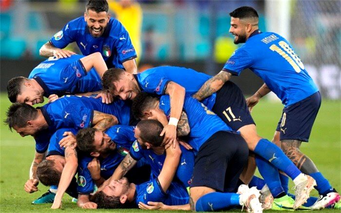 تعویض‌ها مانچینی گره را باز کرد؛ سند صعود ایتالیا امضا شد