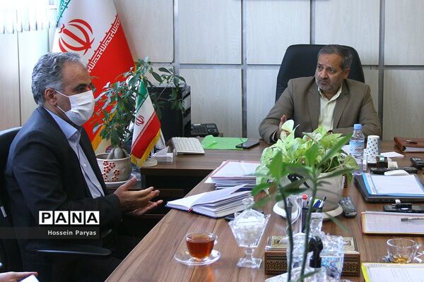 دیدار رئیس سازمان دانش‌آموزی با رئیس مرکز برنامه ریزی منابع انسانی و امور اداری وزارت آموزش و پرورش
