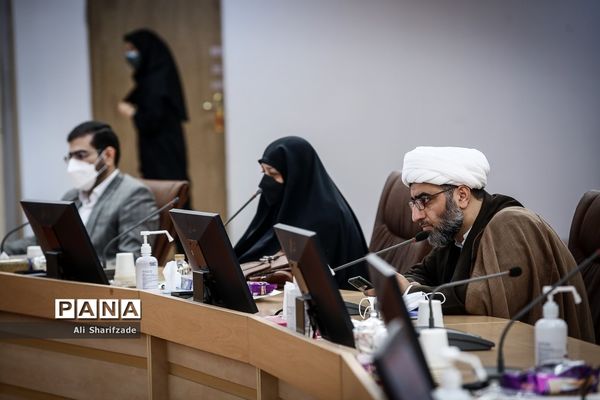 جلسه شورای اجتماعی