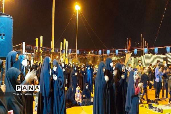 عزاداری مردم زاهدان در شب شهادت امام رضا (ع)