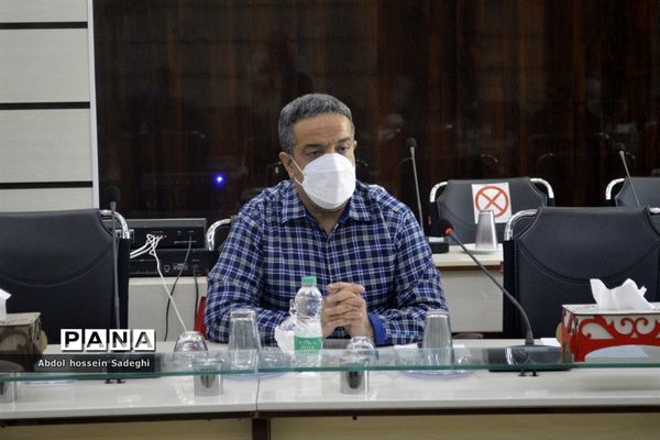 جلسه شورای انجمن و اولیا و مربیان آموزش و پرورش  استان بوشهر