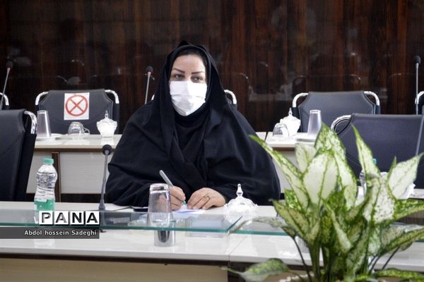 جلسه شورای انجمن و اولیا و مربیان آموزش و پرورش  استان بوشهر