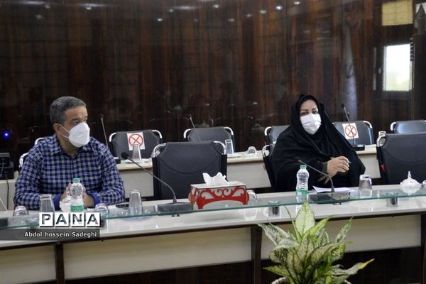 جلسه شورای انجمن و اولیا و مربیان آموزش و پرورش  استان بوشهر