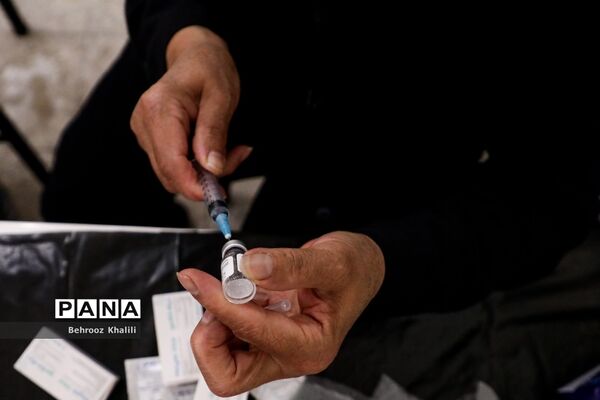 آغاز واکسیناسیون دانش‌آموزان-2