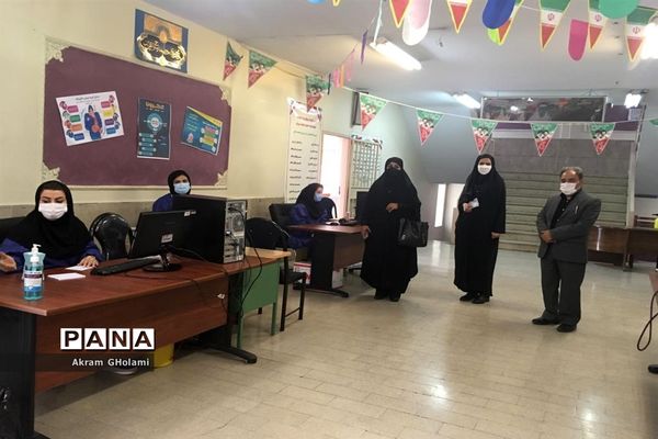 آغاز واکسیناسیون دانش‌آموزی در منطقه18