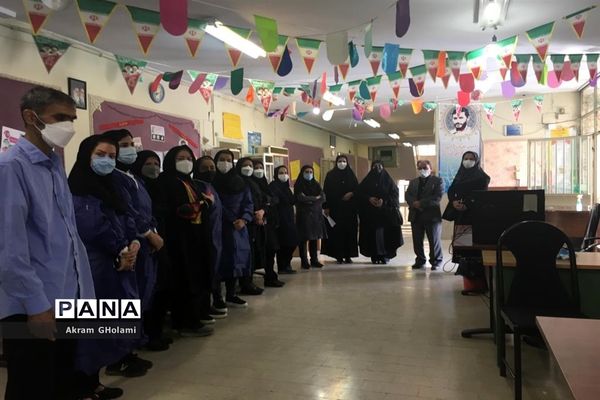 آغاز واکسیناسیون دانش‌آموزی در منطقه18