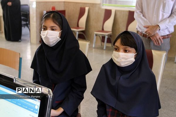 آغاز واکسیناسیون دانش‌آموزان تهرانی