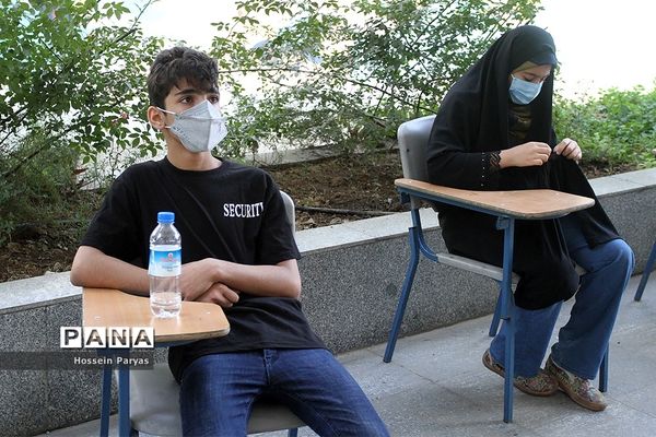 آغاز واکسیناسیون دانش‌آموزان تهرانی