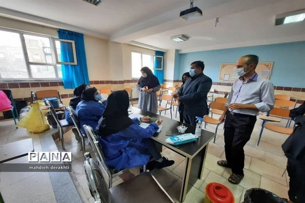 اولین قطار سلامت دانش‌آموزان در ایستگاه  ناحیه یک بهارستان متوقف شد