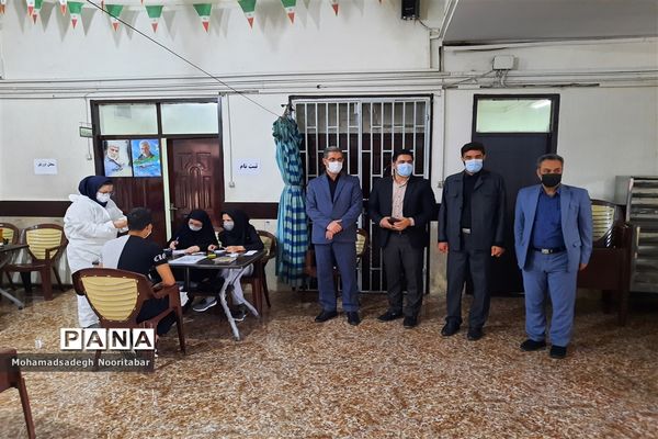 اجرای طرح واکسیناسیون دانش‌آموزی در ۵ حوزه منطقه ۱۵