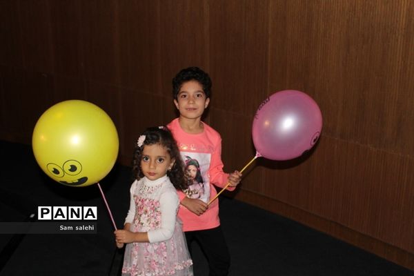 افتتاحیه سی و چهارمین جشنواره فیلم کودک و نوجوان و یادبود شهید علی لندی