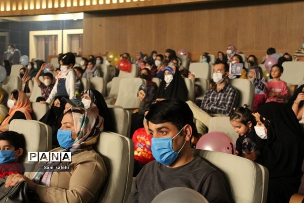 افتتاحیه سی و چهارمین جشنواره فیلم کودک و نوجوان و یادبود شهید علی لندی