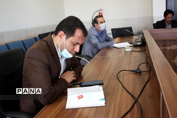 دویست و چهل و یکمین جلسه شورای آموزش و پرورش شهرستان ابرکوه