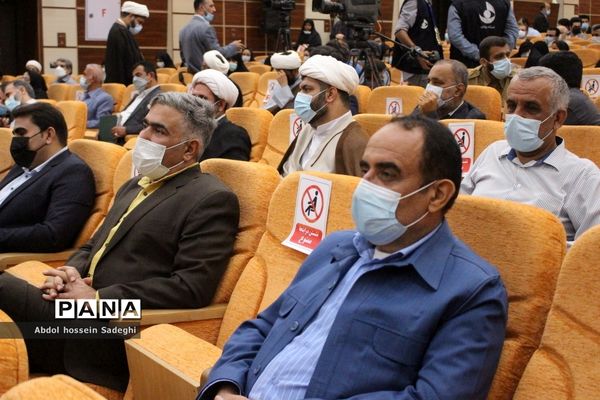 دیدار رئیس جمهوری با نخبگان ، علما ، خانواده شهدا ، ایثارگران و جمعی از اقشار مختلف مردم استان بوشهر