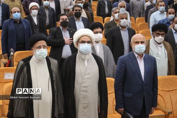 دیدار رئیس جمهوری با نخبگان ، علما ، خانواده شهدا ، ایثارگران و جمعی از اقشار مختلف مردم استان بوشهر