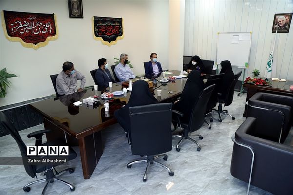 تجلیل از اعضا اداره مشاوره و پیشگیری از آسیب‌های اجتماعی