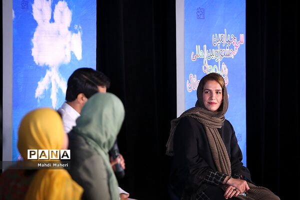 دومین روز سی و‌ چهارمین جشنواره بین‌المللی فیلم‌های کودکان و نوجوانان