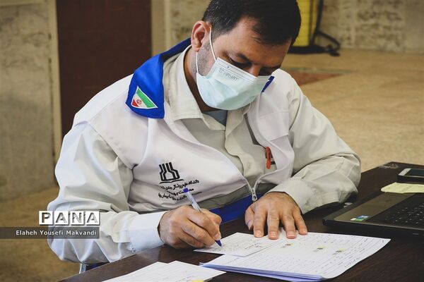 واکسیناسیون دانش‌‍آموزان در شهرستان امیدیه