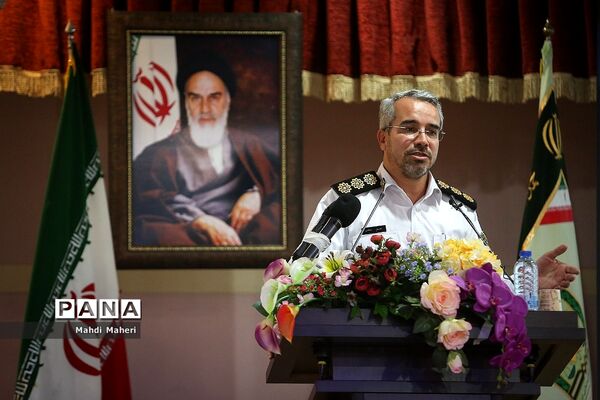 همایش تجلیل از نمونه های ترافیکی
