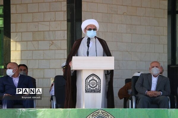 صبحگاه نیروی انتظامی در بوشهر