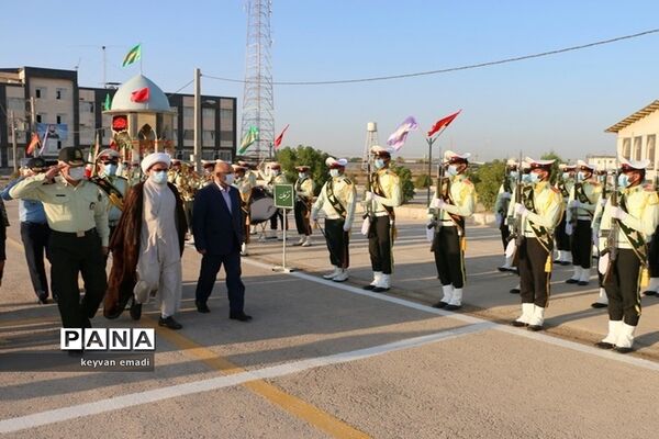 صبحگاه نیروی انتظامی در بوشهر