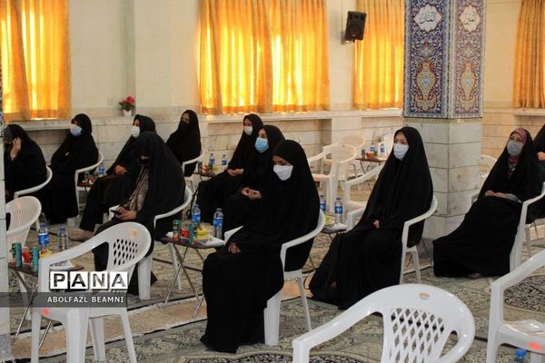 رونمایی از پوستر جشنواره «فردا» در قم