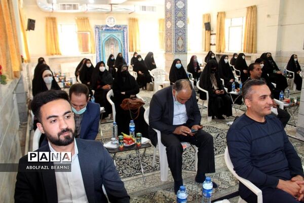 رونمایی از پوستر جشنواره «فردا» در قم