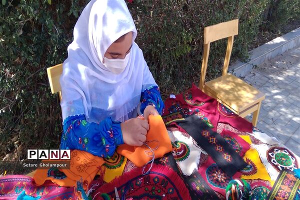 آیین افتتاحیه چهلمین جشنواره فرهنگی و هنری دانش آموزان