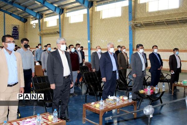 افتتاحیه جشنواره فرهنگی هنری «فردا»در  دبیرستان طالقانی یاسوج