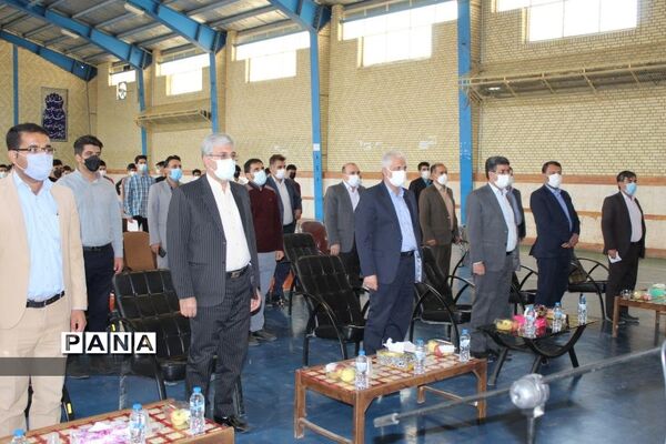 افتتاحیه جشنواره فرهنگی هنری «فردا»در  دبیرستان طالقانی یاسوج