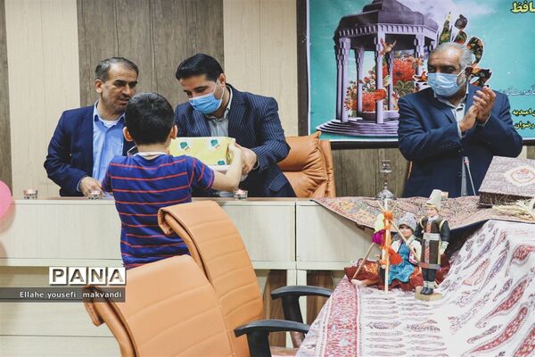 حافظ خوانی در شهرستان امیدیه