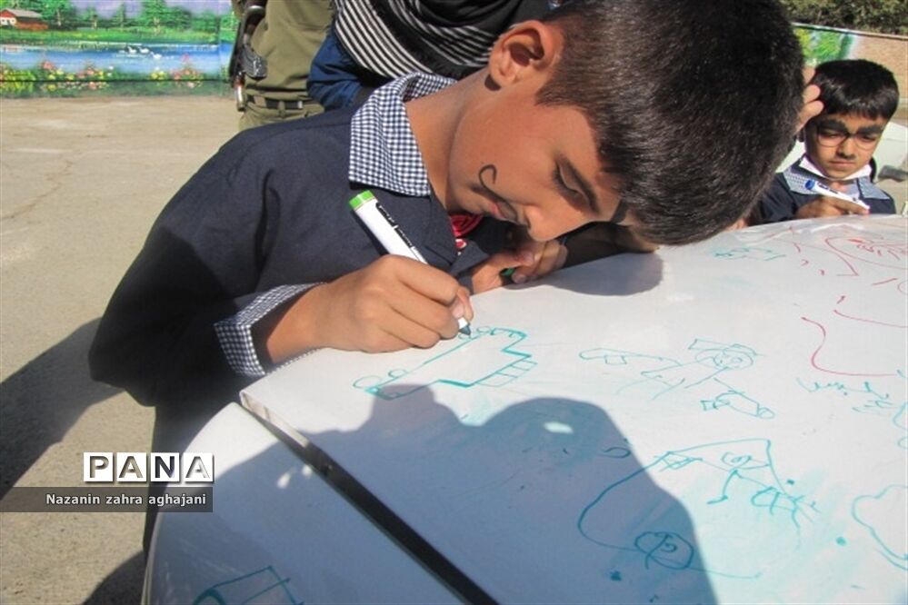 جشن آموزشی سلامت روان با مشارکت نیروی انتظامی