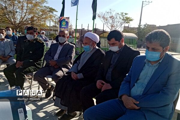 برگزاری آیین غبار روبی و عطر افشانی مزار شهدا روستای دهنو خلیل آباد