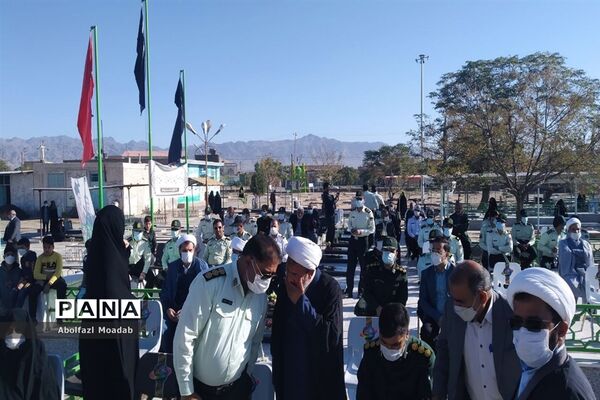 برگزاری آیین غبار روبی و عطر افشانی مزار شهدا روستای دهنو خلیل آباد