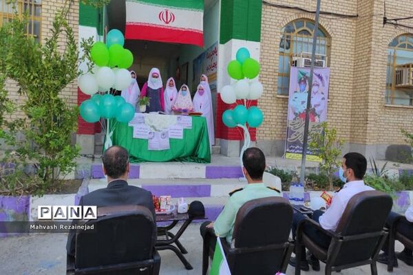 گرامیداشت هفته نیروی انتظامی شهرستان عسلویه با همکاری دانش آموزان پیشتاز