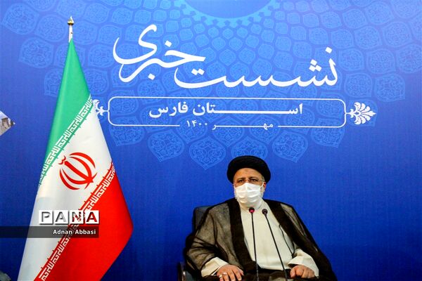 شورای اداری استان فارس و نشست خبری پایان سفر یک روزه رئیس جمهور به شیراز