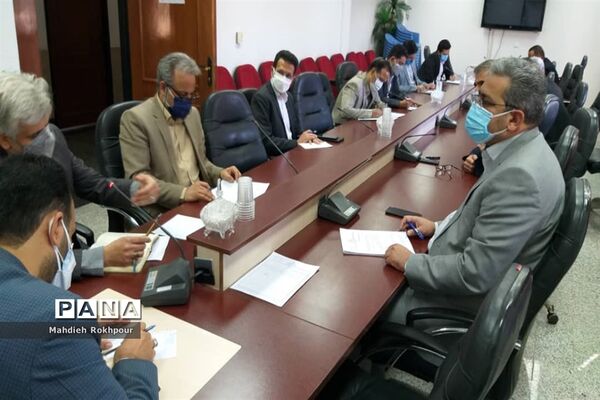 برگزاری جلسه بحران با محوریت پیشگیری از خسارات احتمالی  در اداره‌کل راه و شهرسازی