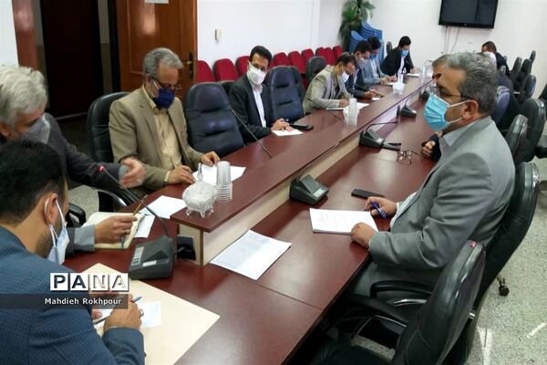 برگزاری جلسه بحران با محوریت پیشگیری از خسارات احتمالی  در اداره‌کل راه و شهرسازی