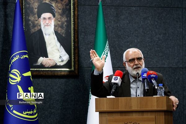 تجلیل از نخبگان و استعدادهای برتر تحت حمایت کمیته امداد